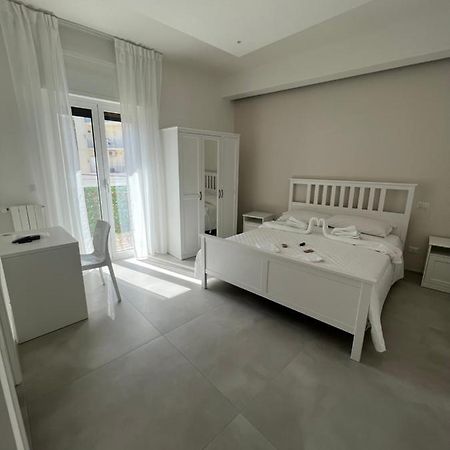 Campione 5 Apartment Бари Екстериор снимка