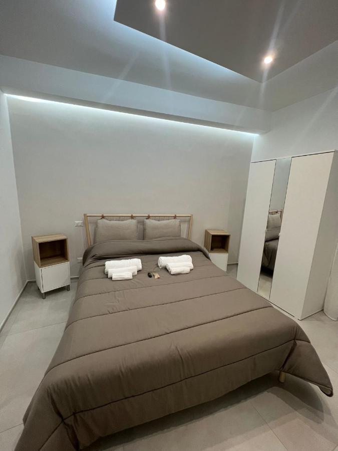 Campione 5 Apartment Бари Екстериор снимка